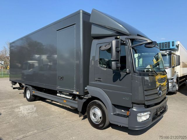 Vrachtwagen met bakwagen MERCEDES-BENZ ATEGO 818 L Koffer 6,40 m LBW 1,5 T*SEITENTÜR