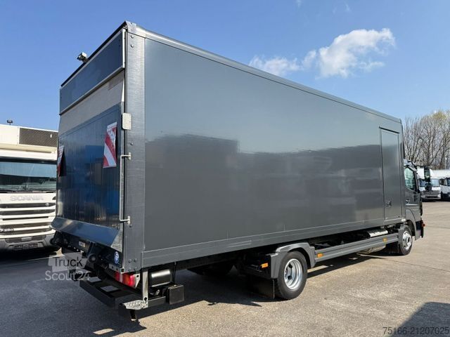 Vrachtwagen met bakwagen MERCEDES-BENZ ATEGO 818 L Koffer 6,40 m LBW 1,5 T*SEITENTÜR