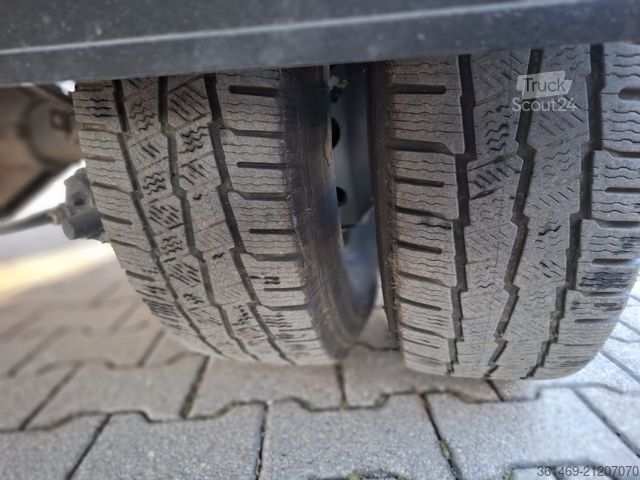 Skříňová dodávka IVECO 72-210P / A8, Koffer, LBW, Luft, Klima,Spoiler,