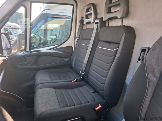 Dodávka s vysokou střechou IVECO 35-160V/P, Luftfed., KLima, HiMatic, DAB,.