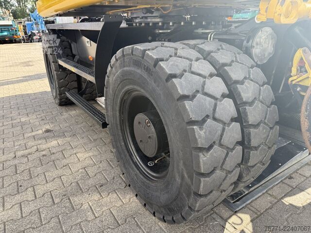Mozgó földkiemelő gép Caterpillar M323F 4x4   KOPARKA DWUDROŻNA