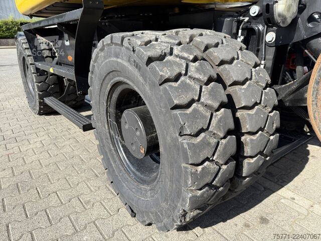 Heinhuis Trucks & Equipment Heinhuis Trucks & Equipment Heinhuis Trucks & Equipment