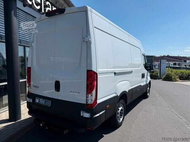 Karavan z visoko streho Iveco Daily 35S18HA8 V Kastenwagen *R 3.520*AHK*