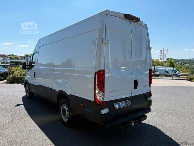 Karavan z visoko streho Iveco Daily 35S18HA8 V Kastenwagen *R 3.520*AHK*