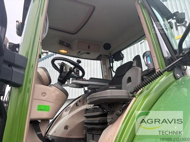 Tractor Fendt 939 VARIO S4 Profi Plus