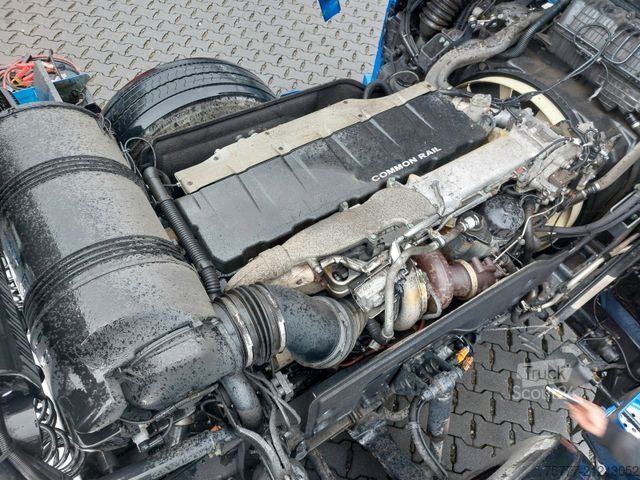 Standard tractor unit MAN TGX 18.460 XXL-MOTORSCHADEN-INTARDER-2 Tanks