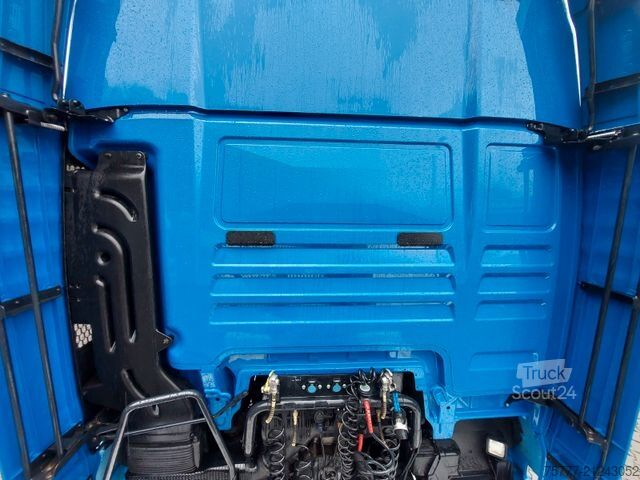 Standard tractor unit MAN TGX 18.460 XXL-MOTORSCHADEN-INTARDER-2 Tanks