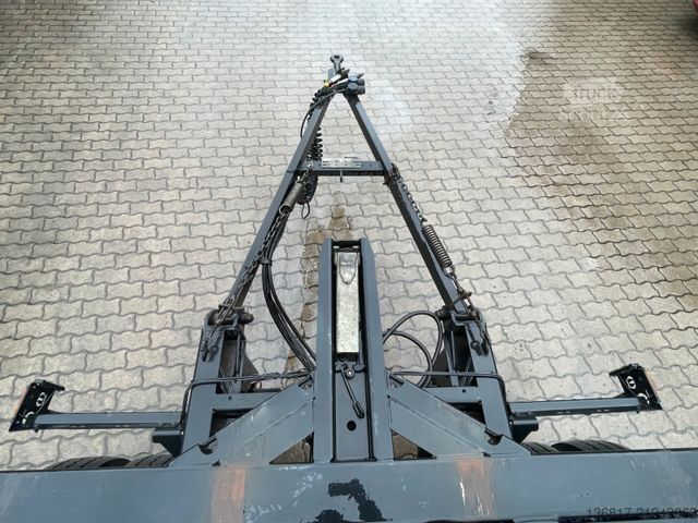 Swap chassis trailer KRONE AZW 18 BDF Carrier Maxi Jumbo Zwillingsbereift