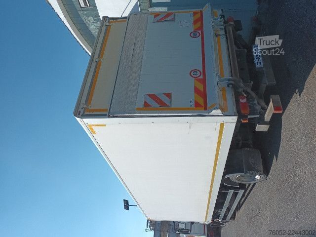 Camião de caixa fechada IVECO ML 120E25/P