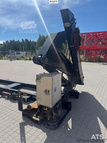 Hammar 140B Sideloader – Um braço de elevação substituído em 2021 Hammar 140B Sideloader – One Lifting Arm Replaced in 2021
