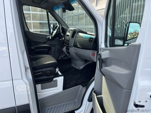 Plattformbil med kran Mercedes-Benz Sprinter 514 CDI 366 Hiab Laadkraan 018T Trekha...