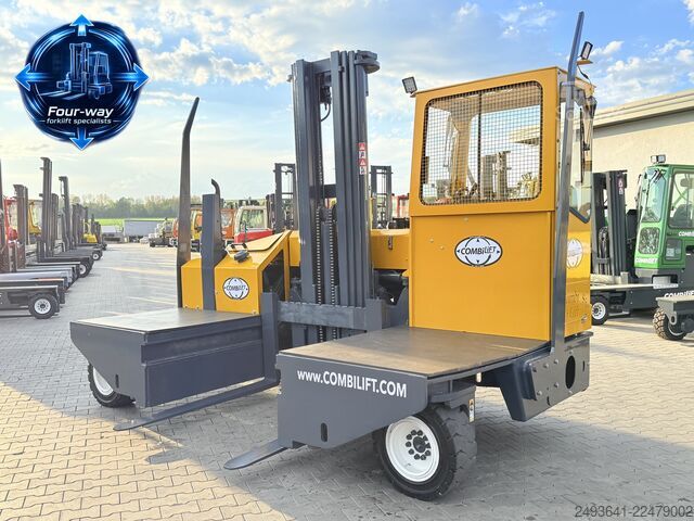 Dört yollu forklift Combilift C5000SL DIESEL TRIPLEX 6100 POSITIONER
