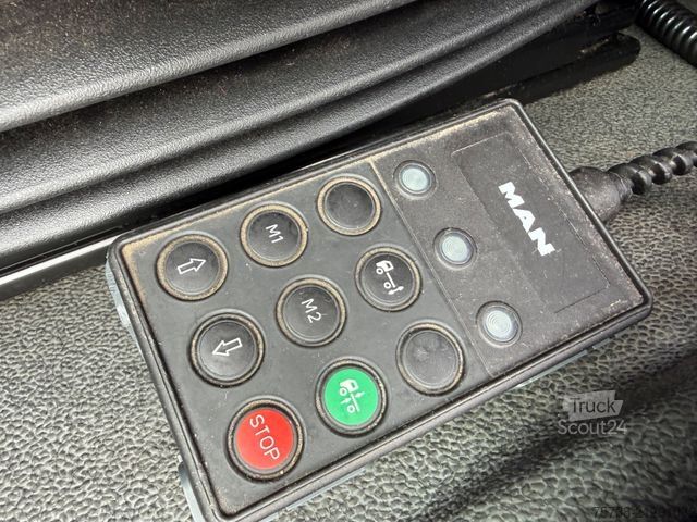 Camion de boissons MAN TGL 8.150 Getränke/Schwenkwand/Diff-Sperre