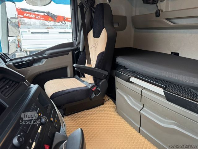 Volume tractor unit MAN TGX 18.470 * RETARDER * 2 X TANK * VOLUMEN* 2 X