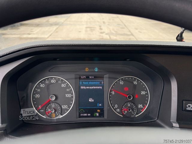 Volume tractor unit MAN TGX 18.470 * RETARDER * 2 X TANK * VOLUMEN* 2 X