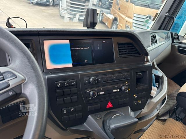 Volume tractor unit MAN TGX 18.470 * RETARDER * 2 X TANK * VOLUMEN* 2 X