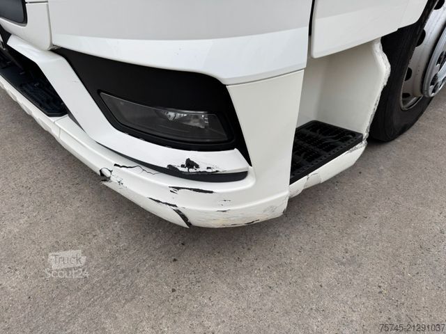 Volume tractor unit MAN TGX 18.470 * RETARDER * 2 X TANK * VOLUMEN* 2 X