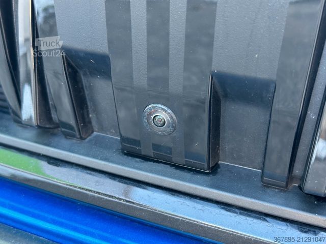 Pick-up SKODA 2.0TDi 4x4 DSG Sportline ACC NAVI eHK LM18"AHK