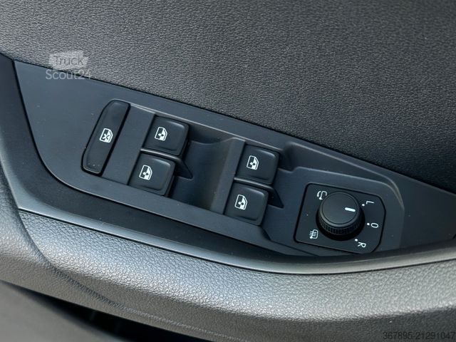 Pick-up SKODA 2.0TDi 4x4 DSG Sportline ACC NAVI eHK LM18"AHK