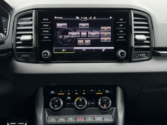 Pick-up SKODA 2.0TDi 4x4 DSG Sportline ACC NAVI eHK LM18"AHK