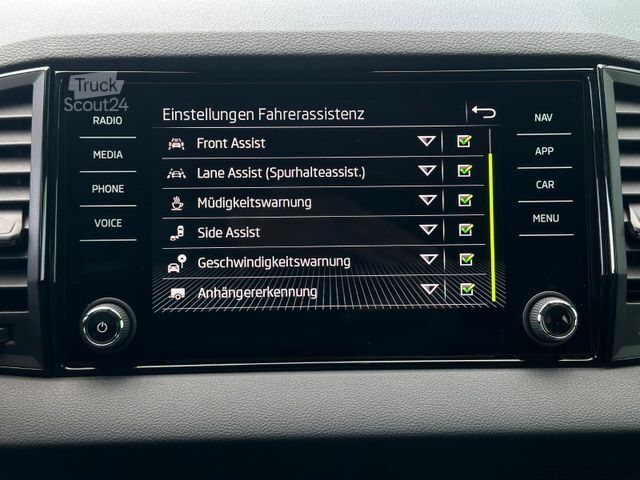 Pick-up SKODA 2.0TDi 4x4 DSG Sportline ACC NAVI eHK LM18"AHK