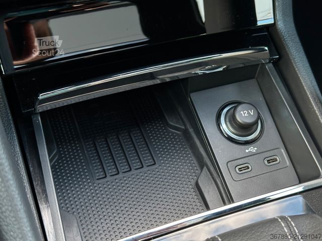 Pick-up SKODA 2.0TDi 4x4 DSG Sportline ACC NAVI eHK LM18"AHK