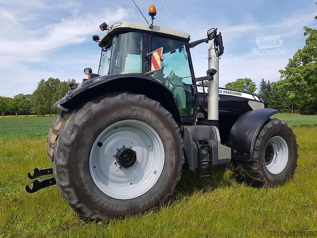Tractor Massey Ferguson 8480 neuer Triebsatz