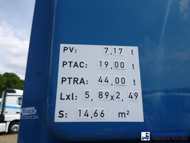 Tracteur standard Renault T 440 4x2 Euro 6 + ADR