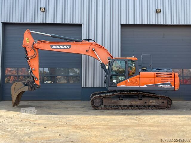 Raupenbagger Doosan DX255LC-5