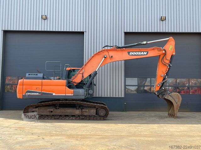 Raupenbagger Doosan DX255LC-5