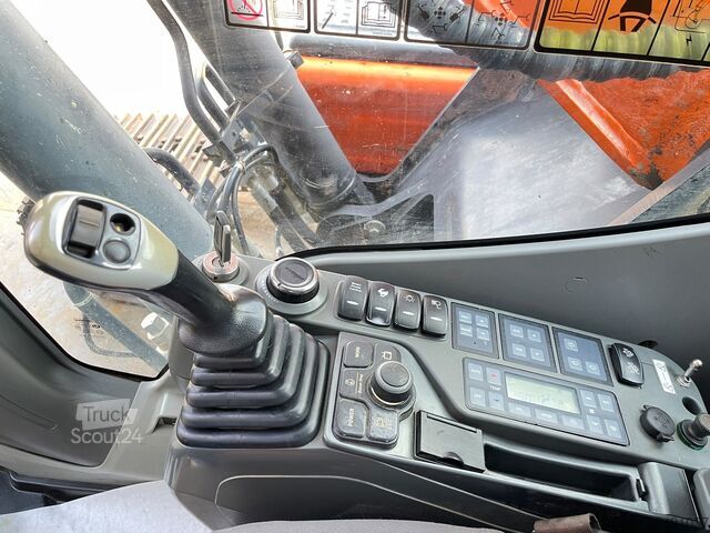 Lánctalpas kotrógép Doosan DX255LC-5