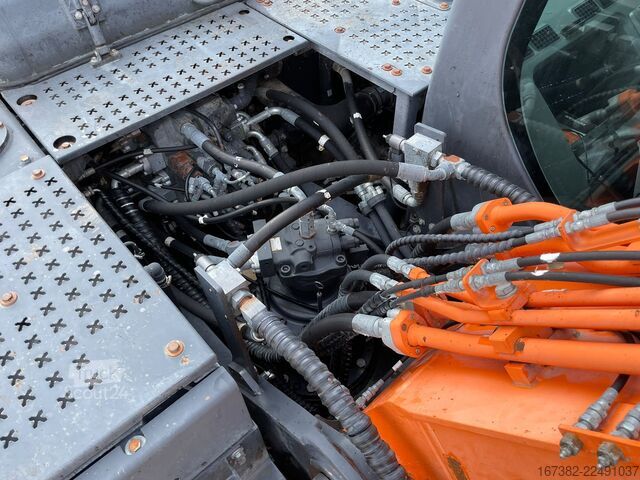 Lánctalpas kotrógép Doosan DX255LC-5