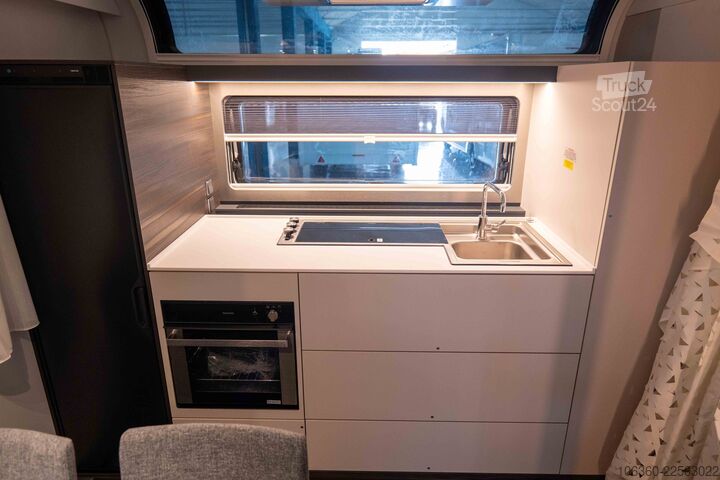 ADRIA ASTELLA 904 HP COMFORT MY 2027 NOVÝ ADRIA ASTELLA 904 HP Comfort MY 2027