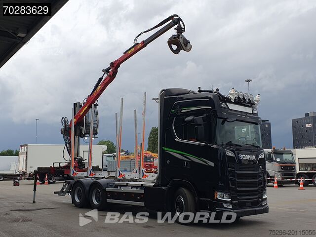 Transportador de madera Scania S650 S 6X4 Tajfun LIV100K Kran Holztransport Re...