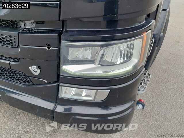 Transportador de madera Scania S650 S 6X4 Tajfun LIV100K Kran Holztransport Re...