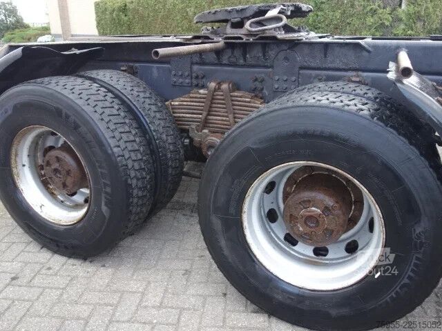 Smagā slodze Scania P420 6x4 steelsprings