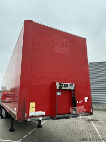 Valiză Schmitz Cargobull SCB S3B / Box / 2x Lift axle / Disk Brakes / AP...