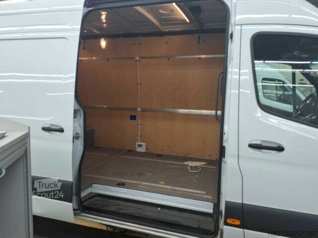 Kombijevsko vozilo Mercedes-Benz Sprinter 317 Maxi,9GTronic,MBUX,Kamera,LED