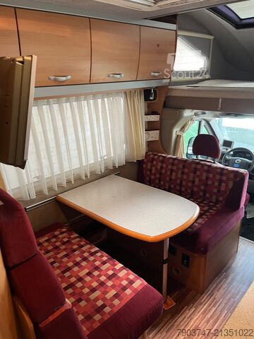 Teilintegriertes Wohnmobil Euramobil Terrestra 530 MS