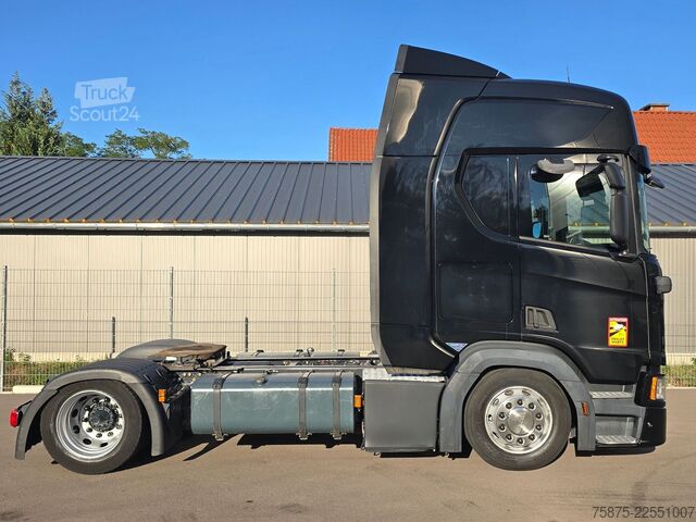 Volume tractor unit SCANIA R 450 Highline Lowliner *Retarder *Standklima