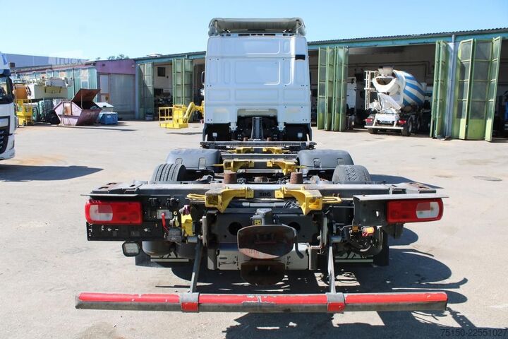 Maināms virsbūves kravas automobilis DAF XF 460 FAR 6x2 LL - 2 x Tank - Nr.: 460