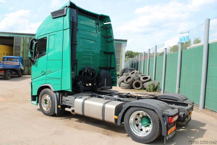 Volumen SZM VOLVO FH 500 4x2 LL GlobeXL RETARDER 2 x Tank Nr.: 126
