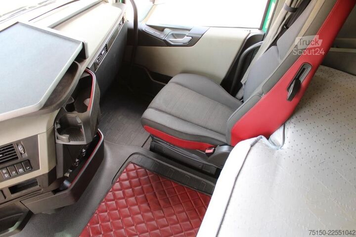 Volumen SZM VOLVO FH 500 4x2 LL GlobeXL RETARDER 2 x Tank Nr.: 126