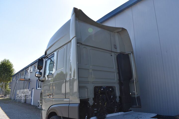 وحدة جرار قياسية DAF XF 530 XXL Retarder