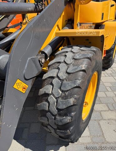 Chargeuse sur pneus VOLVO L35G