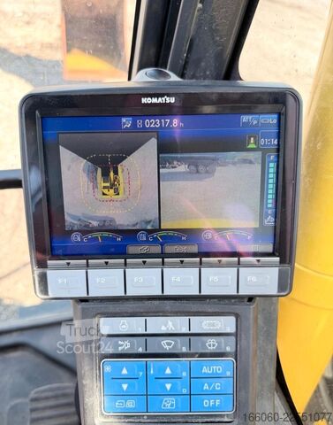 Excavatrice à chaînes KOMATSU PC138US-11
