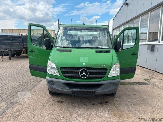 Fourgon pick-up MERCEDES-BENZ Sprinter 313 CDI Pritsche Kran