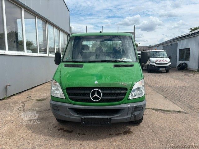 Fourgon pick-up MERCEDES-BENZ Sprinter 313 CDI Pritsche Kran