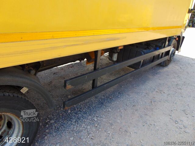 Vrachtwagen met bakwagen IVECO EuroCargo ML 120 E 28 LBW-AHK-COC