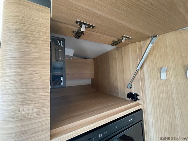 Półzintegrowany kamper ADRIA CORAL 670 SL AXESS | Top Gepflegt - Mietflotte